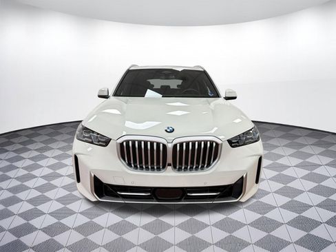 Used 2026 BMW X5 xDrive40i w/ Climate Comfort Package AWD/4WD image 6