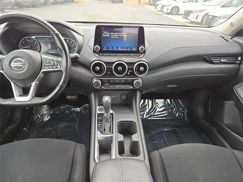 Used 2022 Nissan Sentra SV w/ Trunk Package image 24