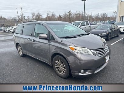 Used 2013 Toyota Sienna XLE