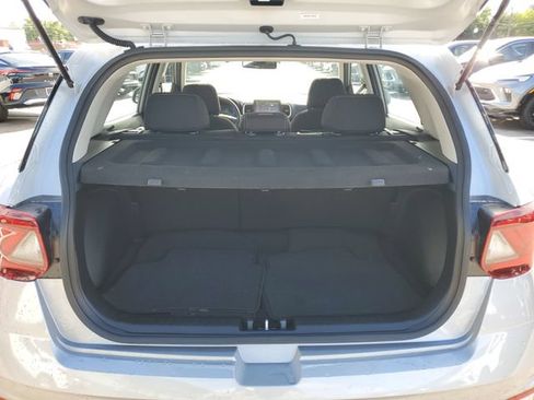 Used 2026 Hyundai Venue SEL FWD image 31