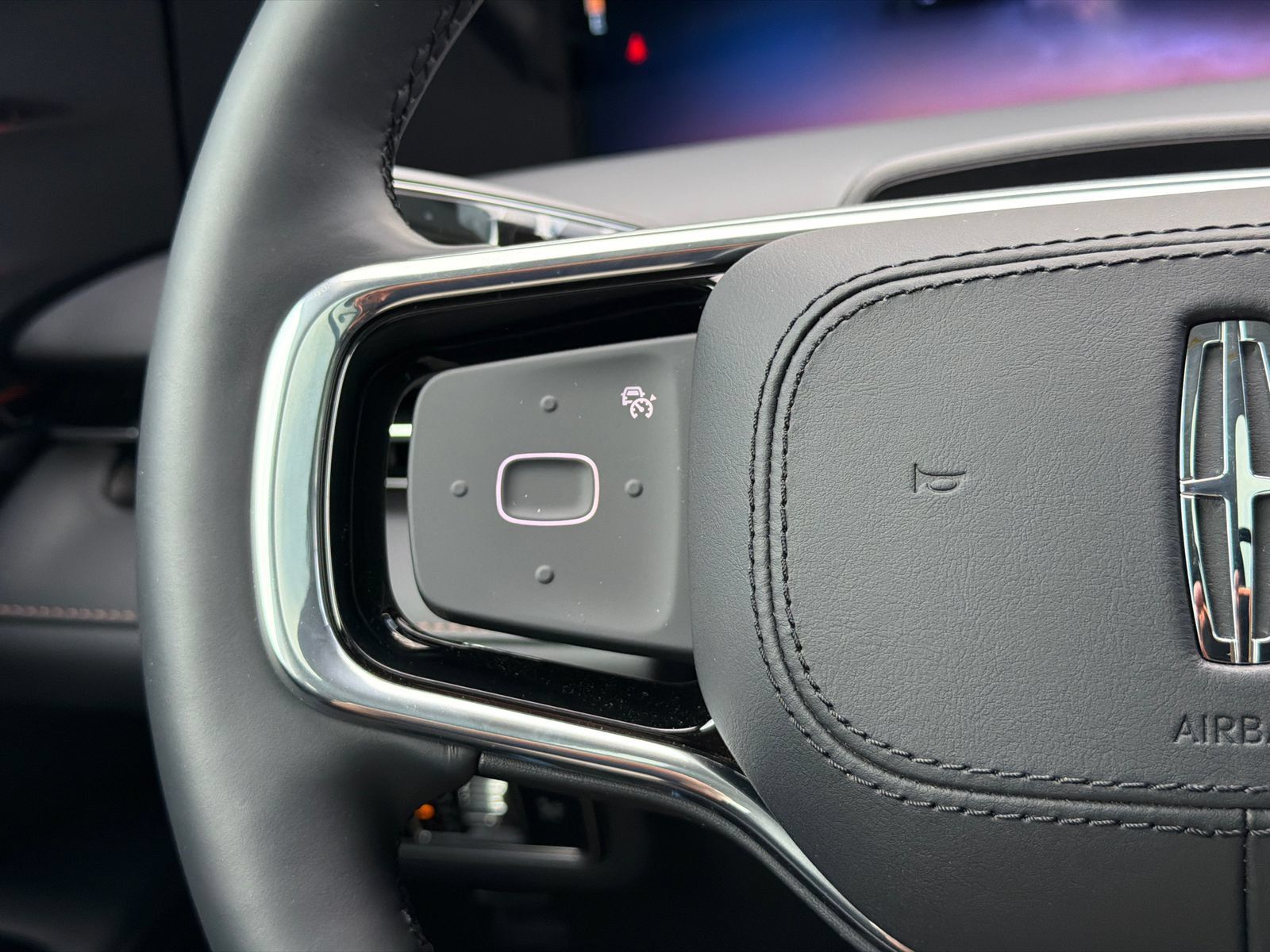 New 2026 Lincoln Nautilus Reserve AWD/4WD image 23
