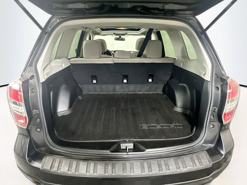 Used 2014 Subaru Forester 2.5i Premium w/ All-Weather Package image 28