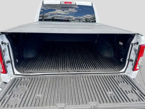 Used 2021 RAM 1500 Big Horn AWD/4WD image 32