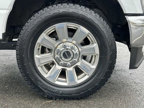 Used 2023 Ford F350 XLT image 9