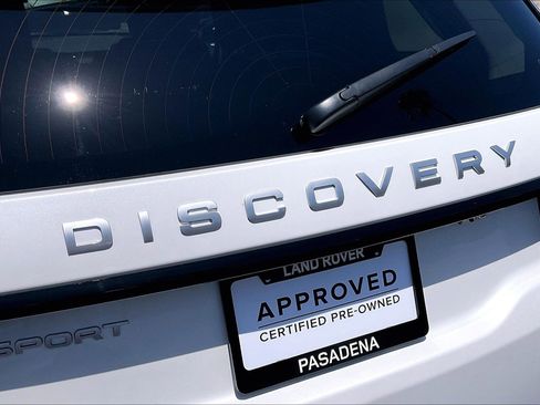 Certified 2025 Land Rover Discovery Sport S AWD/4WD image 31