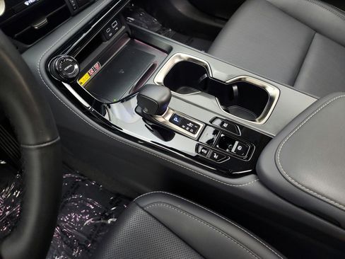 Used 2025 Lexus NX 350h AWD w/ Accessory Package (2T) image 11