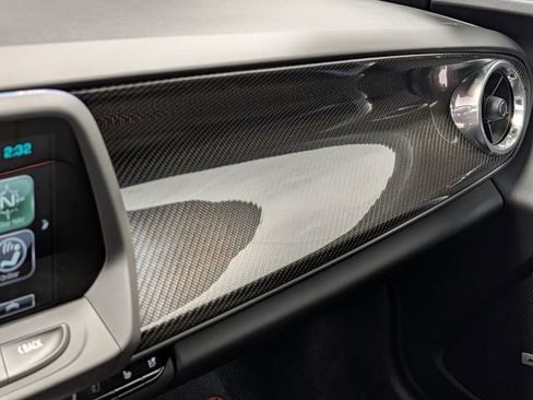 Used 2018 Chevrolet Camaro ZL1 image 29