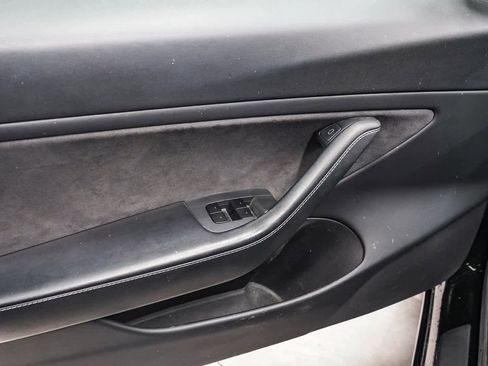 Used 2021 Tesla Model 3 Long Range image 22