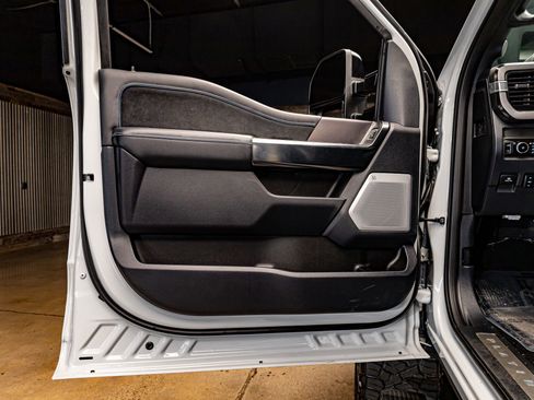 Used 2026 Ford F250 Platinum image 30