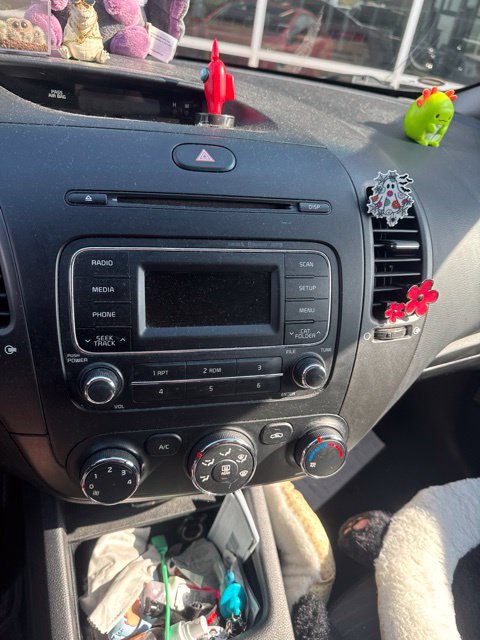 Used 2015 Kia Forte LX w/ Popular Package FWD image 19