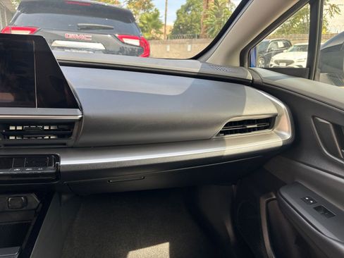 Used 2025 Toyota Prius LE image 35