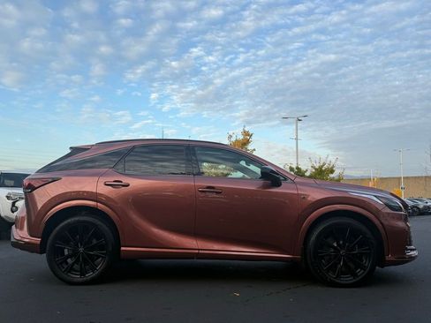 Used 2023 Lexus RX 500h F Sport image 6