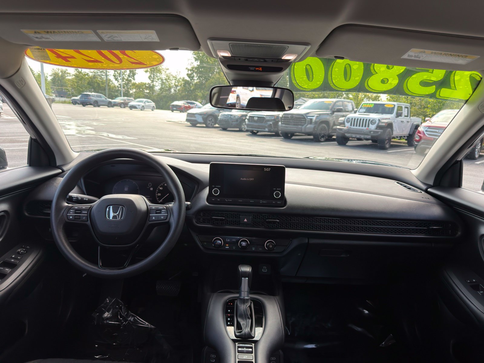 Used 2024 Honda HR-V LX image 24