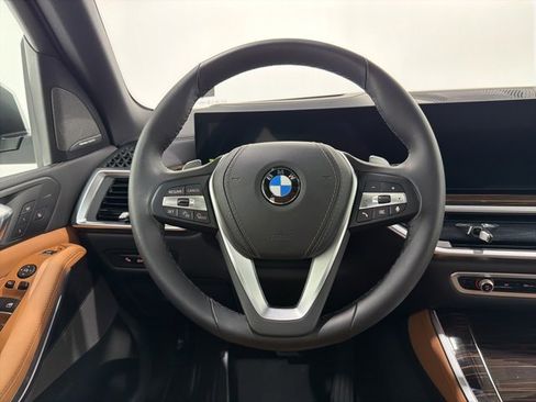 Used 2026 BMW X5 xDrive40i w/ Climate Comfort Package image 30