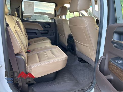 Used 2018 GMC Sierra 3500 Denali w/ Duramax Plus Package image 14