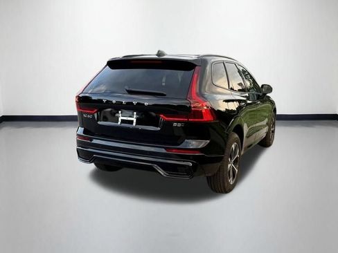 Used 2026 Volvo XC60 B5 Core AWD/4WD image 4