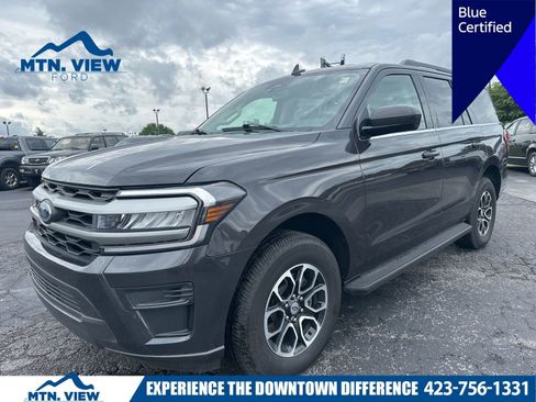 Used 2024 Ford Expedition XLT AWD/4WD image 1