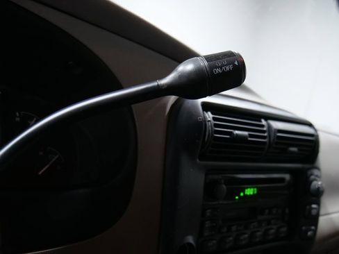 Used 1999 Ford Explorer XLT image 25