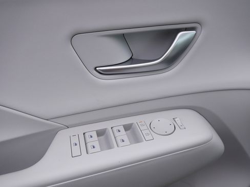 New 2026 Hyundai Kona Limited image 12