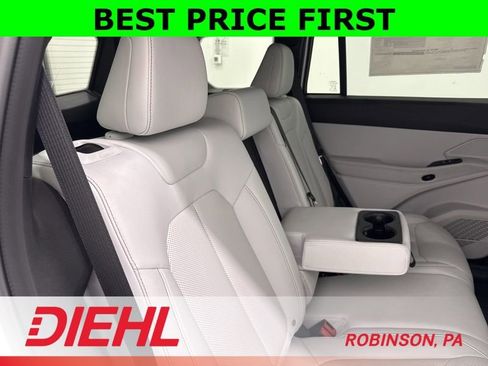 New 2026 Jeep Cherokee Limited image 12