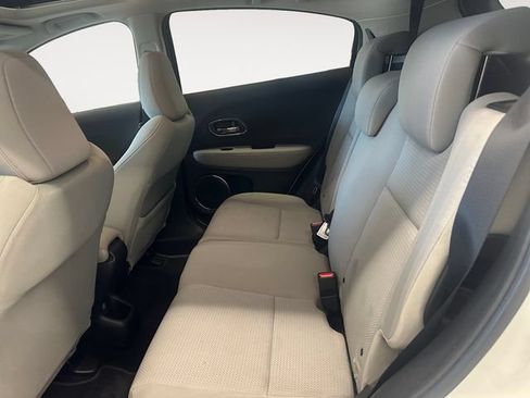 Used 2019 Honda HR-V EX image 13