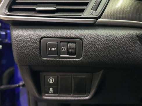 Used 2018 Honda Accord Sport image 15
