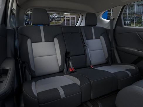 New 2026 Chevrolet Blazer LT w/ Convenience Package FWD image 17