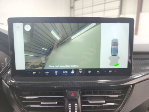 Used 2024 Ford Escape ST-Line w/ Tech Pack #1 FWD image 28