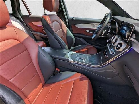 Used 2020 Mercedes-Benz GLC 300 image 19
