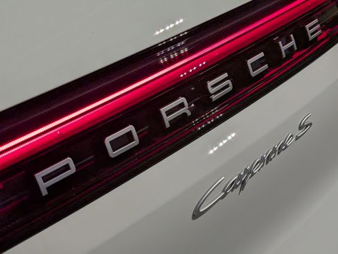 New 2026 Porsche Cayenne S image 16