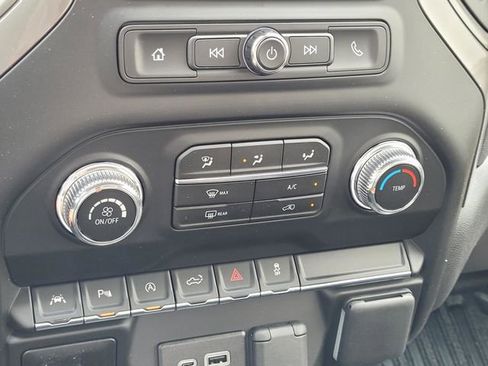 New 2026 GMC Sierra 1500 Pro AWD/4WD image 16
