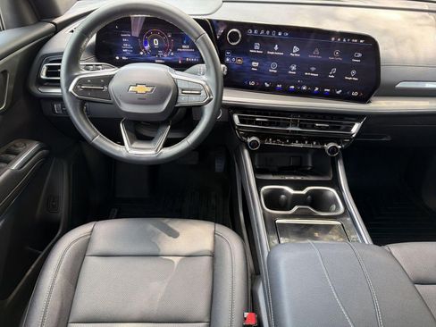 Certified 2024 Chevrolet Traverse LT FWD image 27