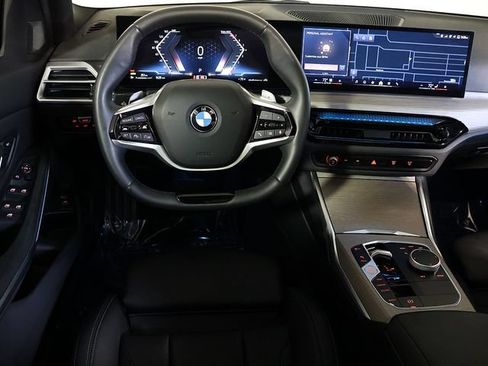 Used 2025 BMW 330i xDrive Sedan AWD/4WD image 3