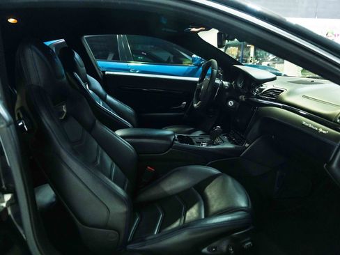 Used 2018 Maserati GranTurismo MC RWD image 18
