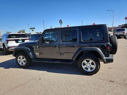 Used 2020 Jeep Wrangler Unlimited Sport S AWD/4WD image 5
