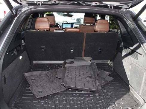 Certified 2022 Lincoln Nautilus Reserve image 19