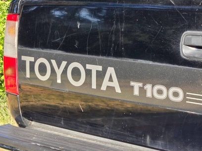 Used 1998 Toyota T100 SR5 w/ Value Pkg