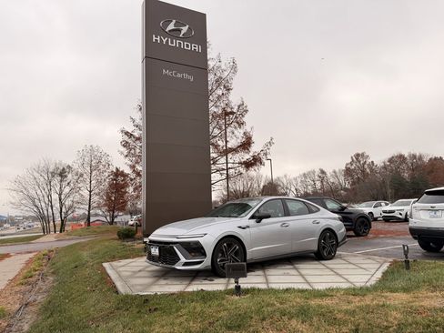 Used 2024 Hyundai Sonata N Line image 3