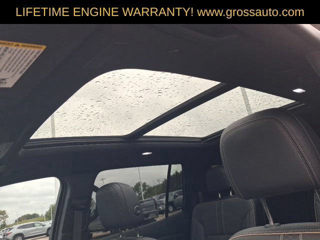 Used 2026 Chevrolet Traverse High Country w/ LPO, Floor Liner Package AWD/4WD image 22