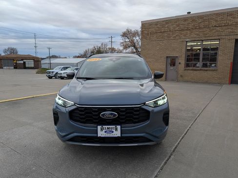 Used 2023 Ford Escape ST-Line w/ Tech Pack #1 image 3