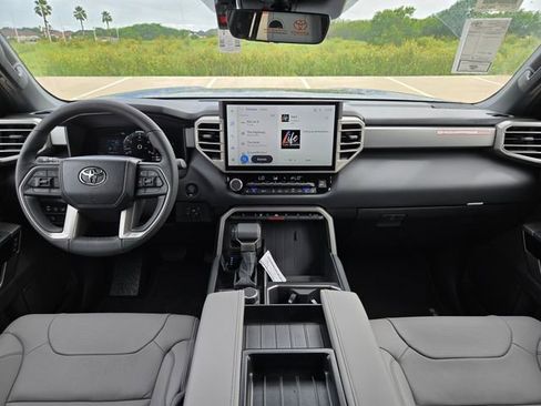 New 2026 Toyota Tundra Limited AWD/4WD image 9