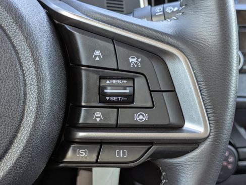 Used 2020 Subaru Forester Premium image 32