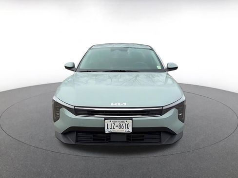 Used 2025 Kia K4 LXS image 4