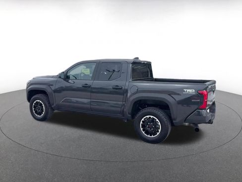 Used 2025 Toyota Tacoma TRD Off-Road AWD/4WD image 10
