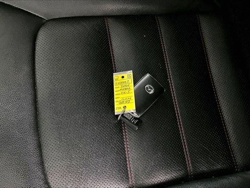 Used 2024 MAZDA CX-5 Carbon Edition image 33