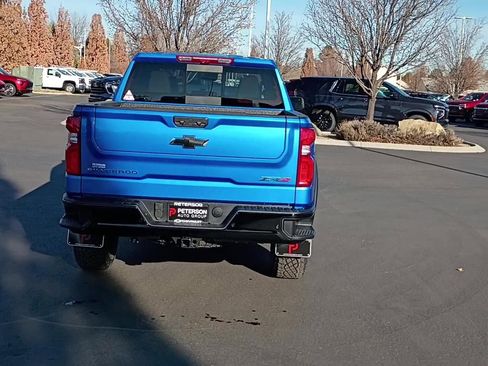 New 2026 Chevrolet Silverado 1500 ZR2 image 8