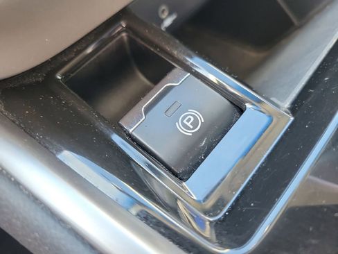 Used 2020 Subaru Outback Onyx Edition XT w/ Popular Package #2 image 20