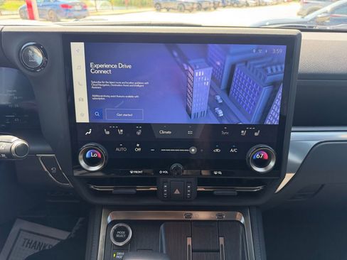 Used 2024 Lexus GX 550 AWD/4WD image 20