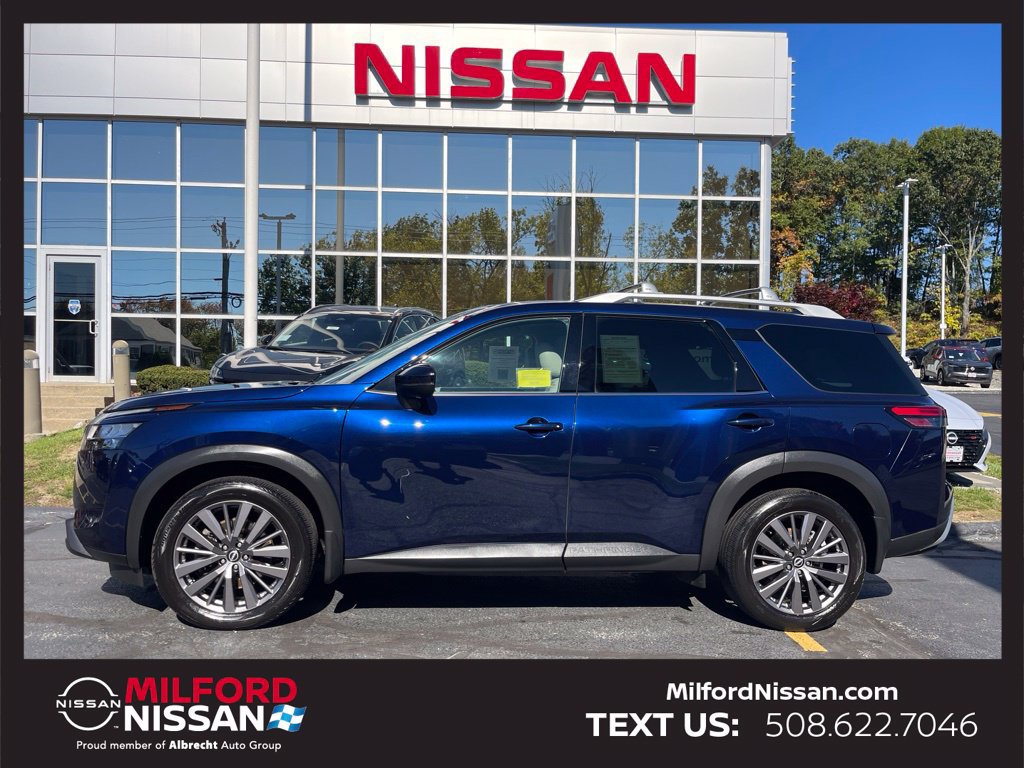 Certified 2023 Nissan Pathfinder SL w/ SL Premium Package AWD/4WD image 2