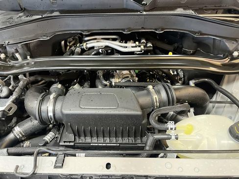 Used 2025 Ford Explorer ST AWD/4WD image 33